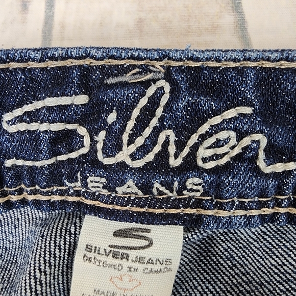 Silver Jeans Aiko Capri Dark Wash Distressed Factory Fade Size 29 - Picture 2 of 15